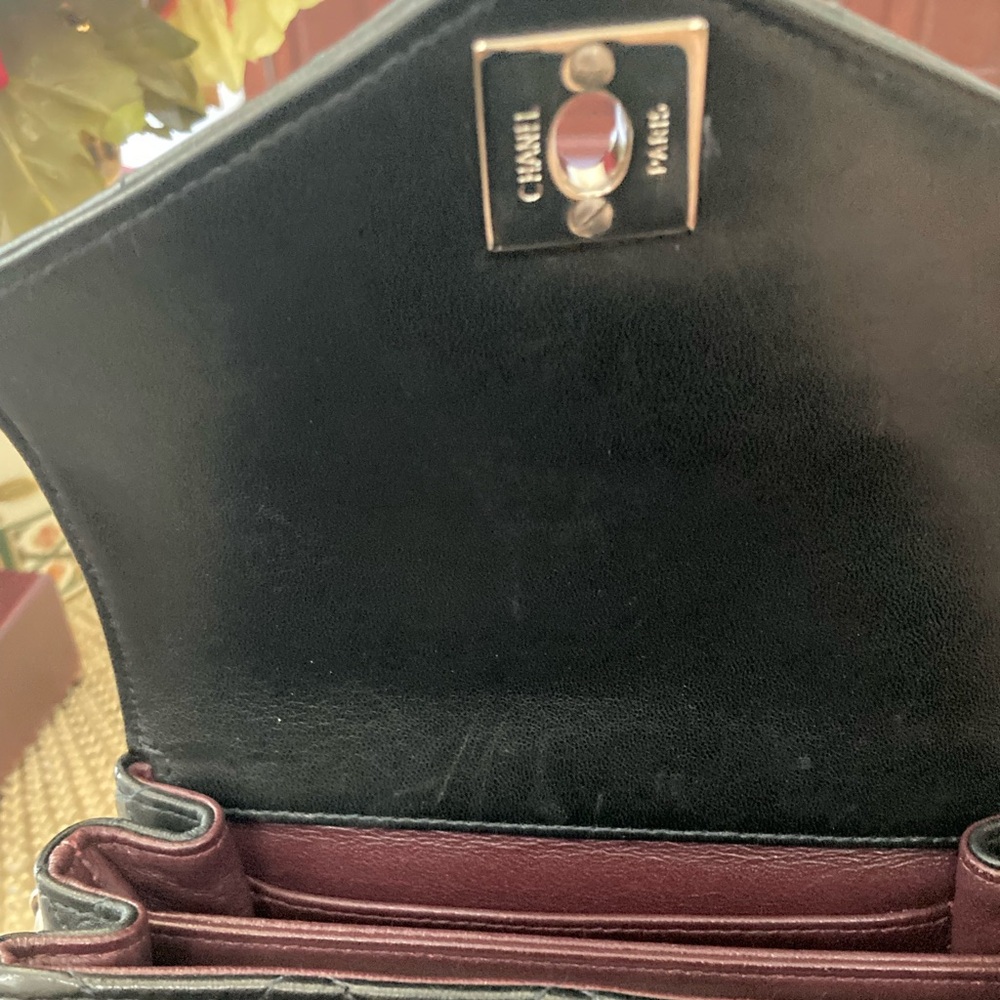 Pre-Loved Authentic CHANEL Black Leather Handbag - Picture 8 of 12
